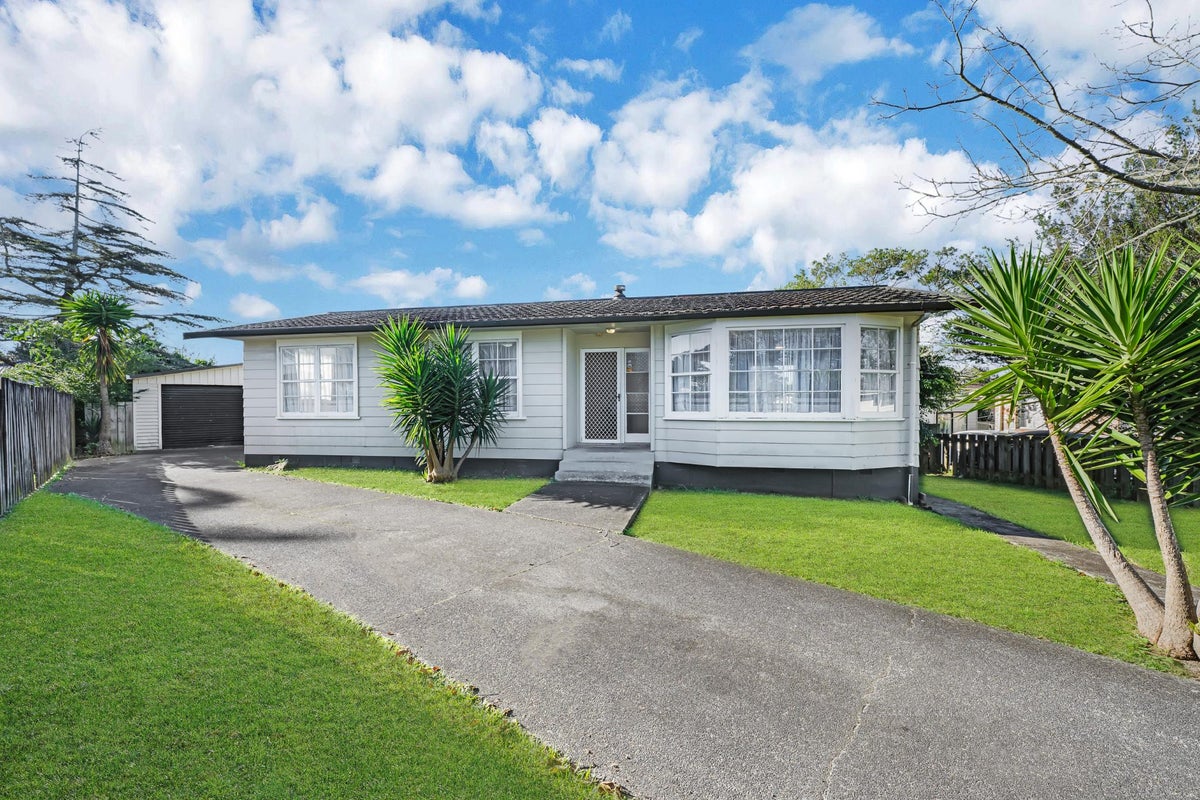 27 Astor Place, Manurewa, Auckland - Carousel 1