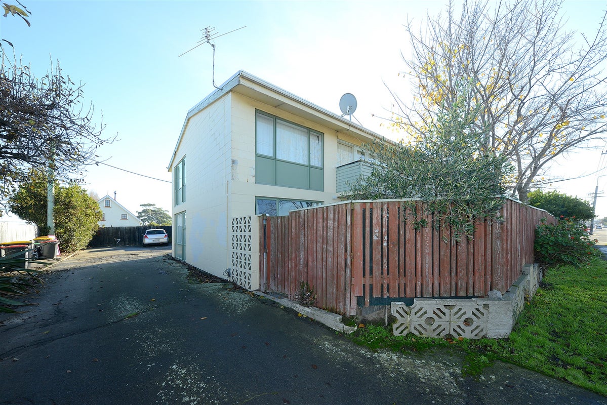 2/267 Pages Road, Wainoni, Christchurch - Carousel 2