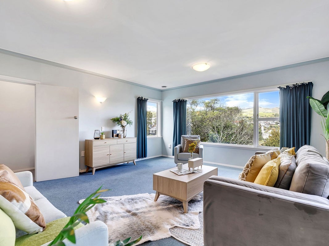 6 Romney Square, Tawa, Wellington - Carousel 1