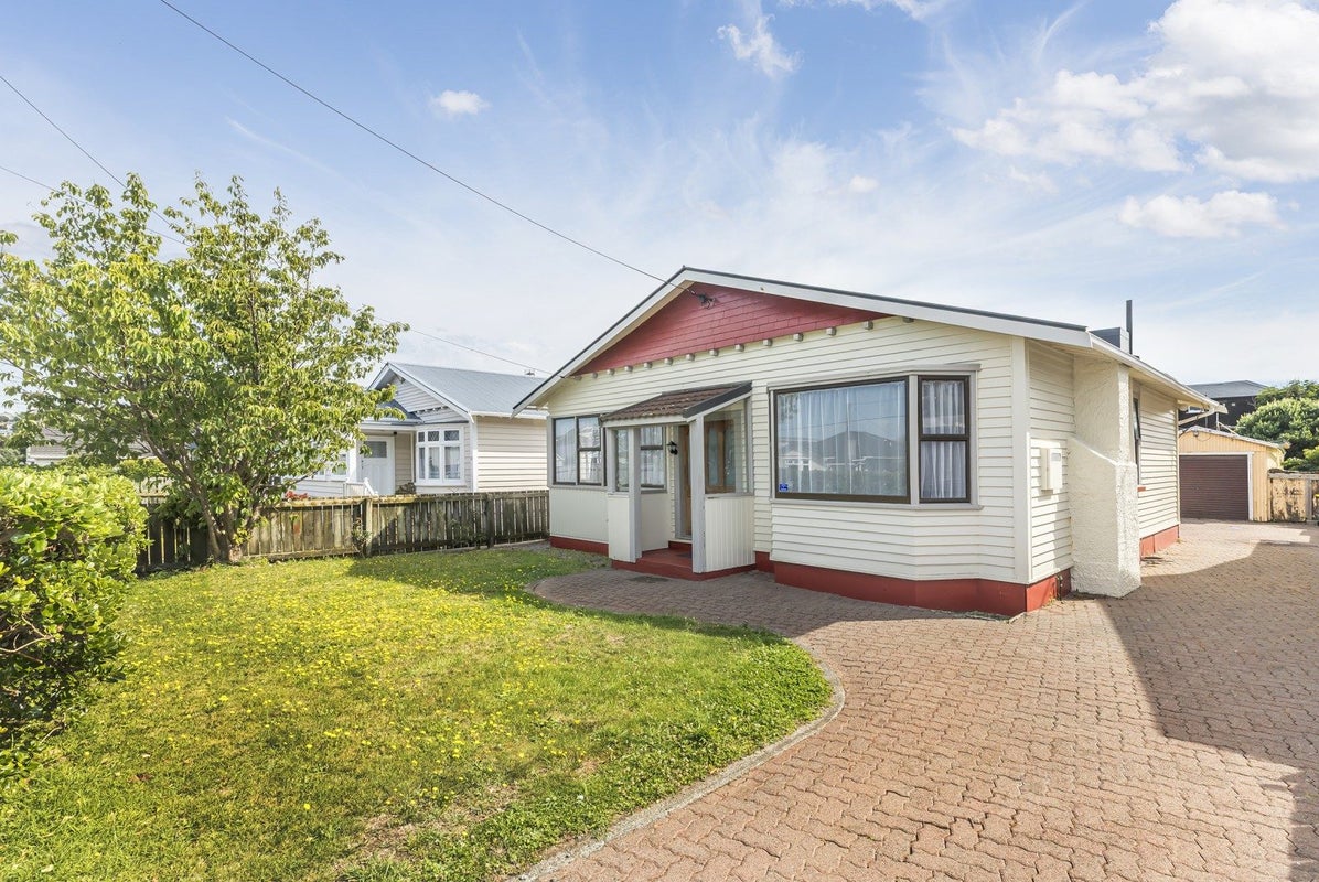 59 Rotherham Terrace, Miramar, Wellington - Carousel 1