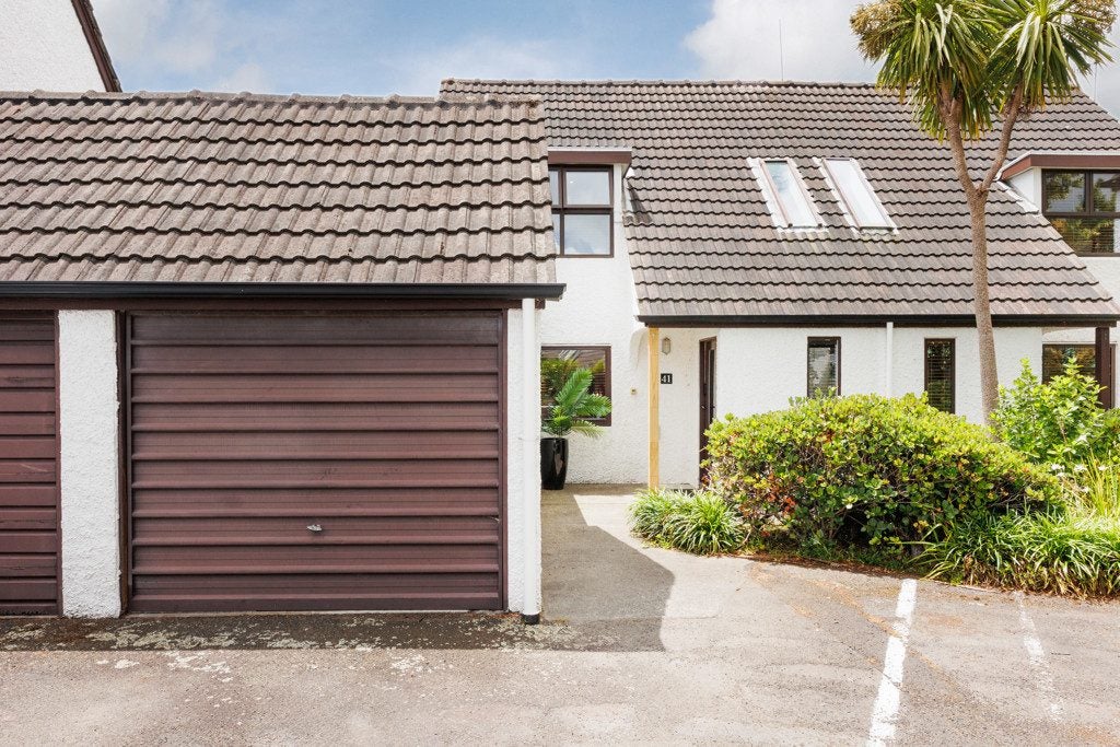 41 Manuka Street, Hokowhitu, Palmerston North - Carousel 28