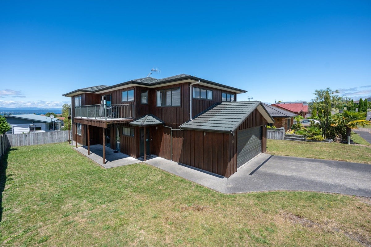 27 Vaucluse Drive, Nukuhau, Taupo - Carousel 1