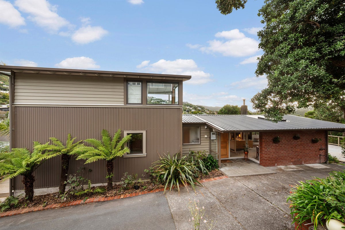 81 Campbell Street, Karori, Wellington - Carousel 2