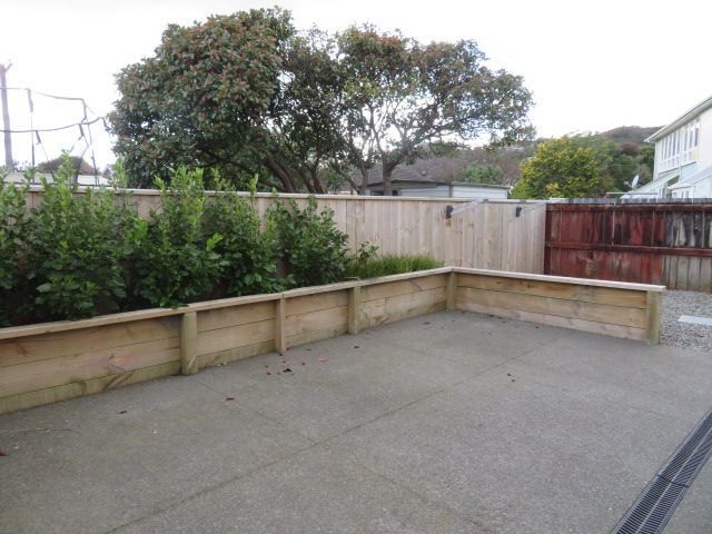 1B Manderson Grove, Fairfield, Lower Hutt - Carousel 17