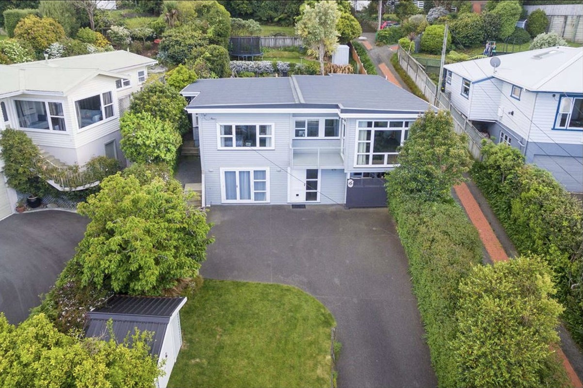 42 Heke Street, Ngaio, Wellington - Carousel 1