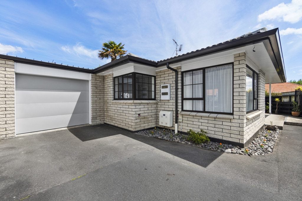 14B Minchin Crescent, St Andrews, Hamilton - Carousel 1