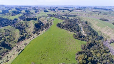 639C Waikupa Road, Okoia, Whanganui - Carousel 1