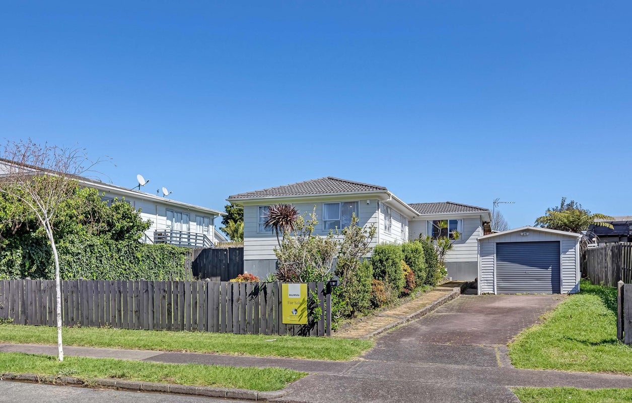 9 Frobisher Way, Clendon Park, Auckland - Carousel 33