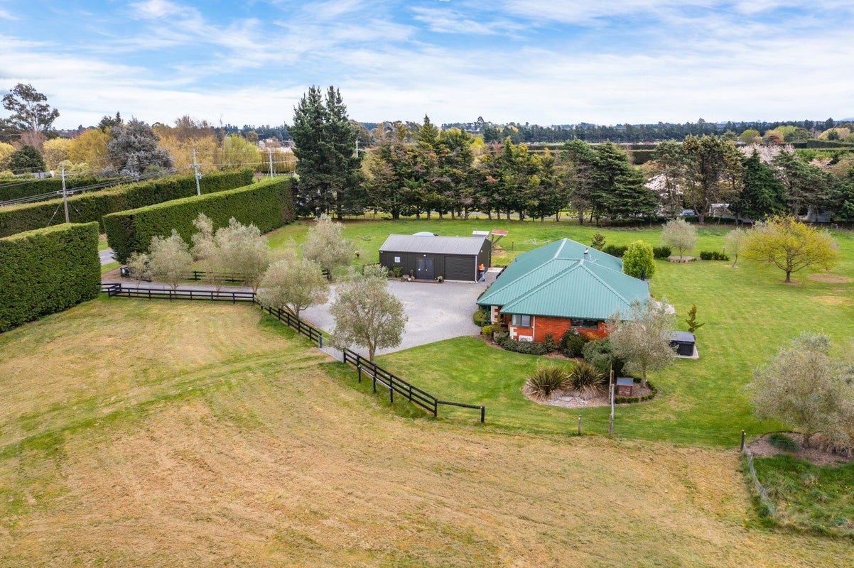 604 Newtons Road, Christchurch - Carousel 37