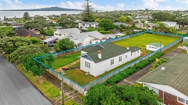 4 Tennyson Avenue, Takapuna, Auckland - Carousel 1