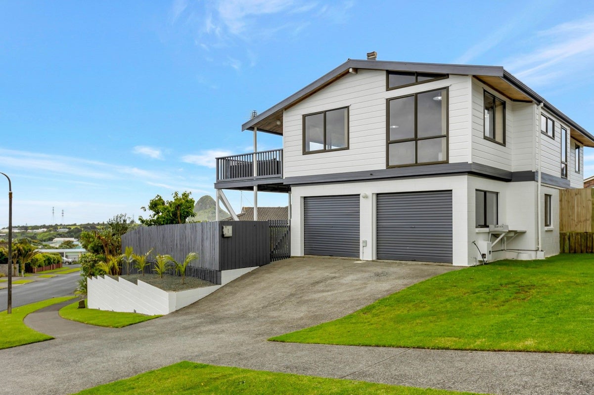 9 Darwin Crescent, Spotswood, New Plymouth - Carousel 29
