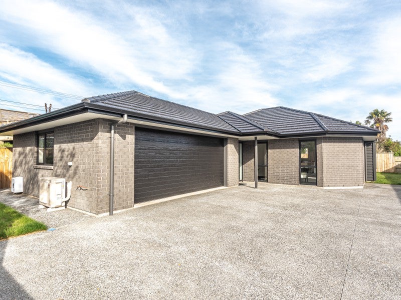 17B Buckingham Place, Springvale, Whanganui - Carousel 2
