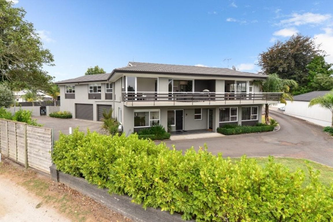 35 Marnane Terrace, St Andrews, Hamilton - Carousel 1