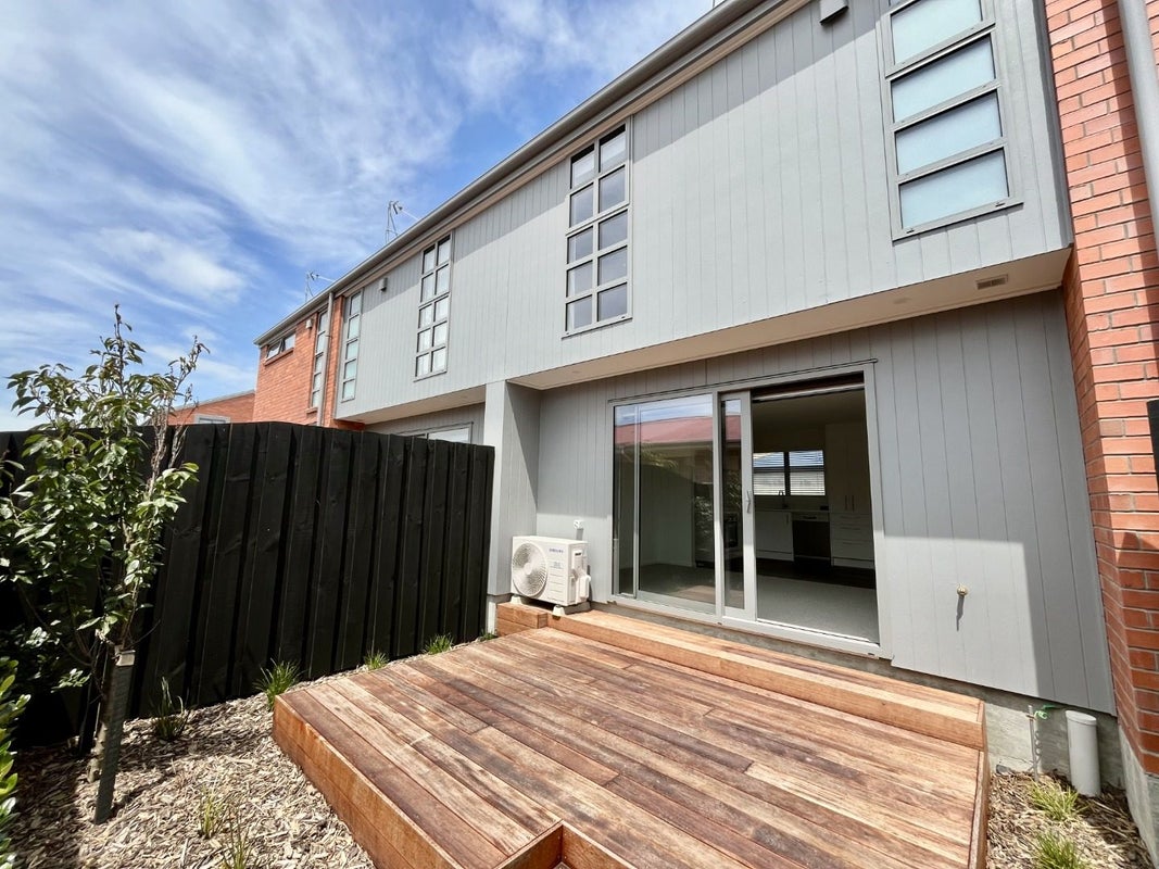2/94 Mathesons Road, Phillipstown, Christchurch - Carousel 11