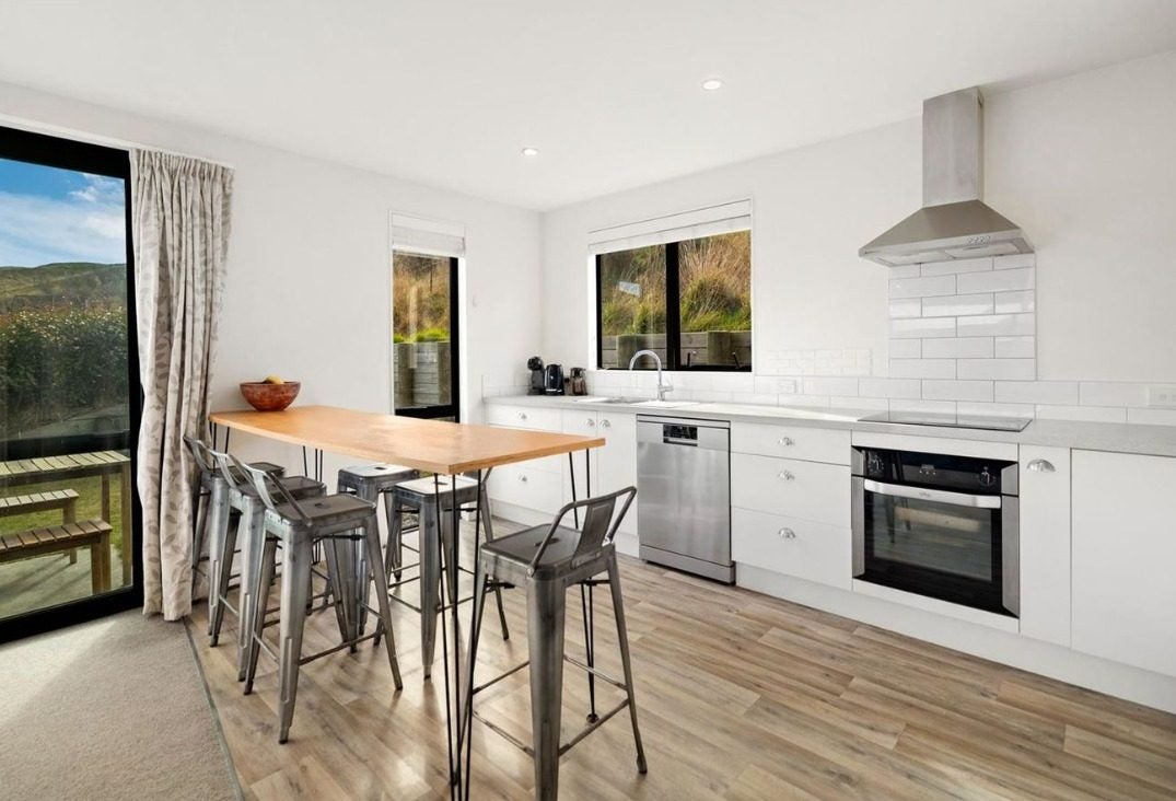 11 Toni's Terrace, Lower Shotover, Queenstown - Carousel 2