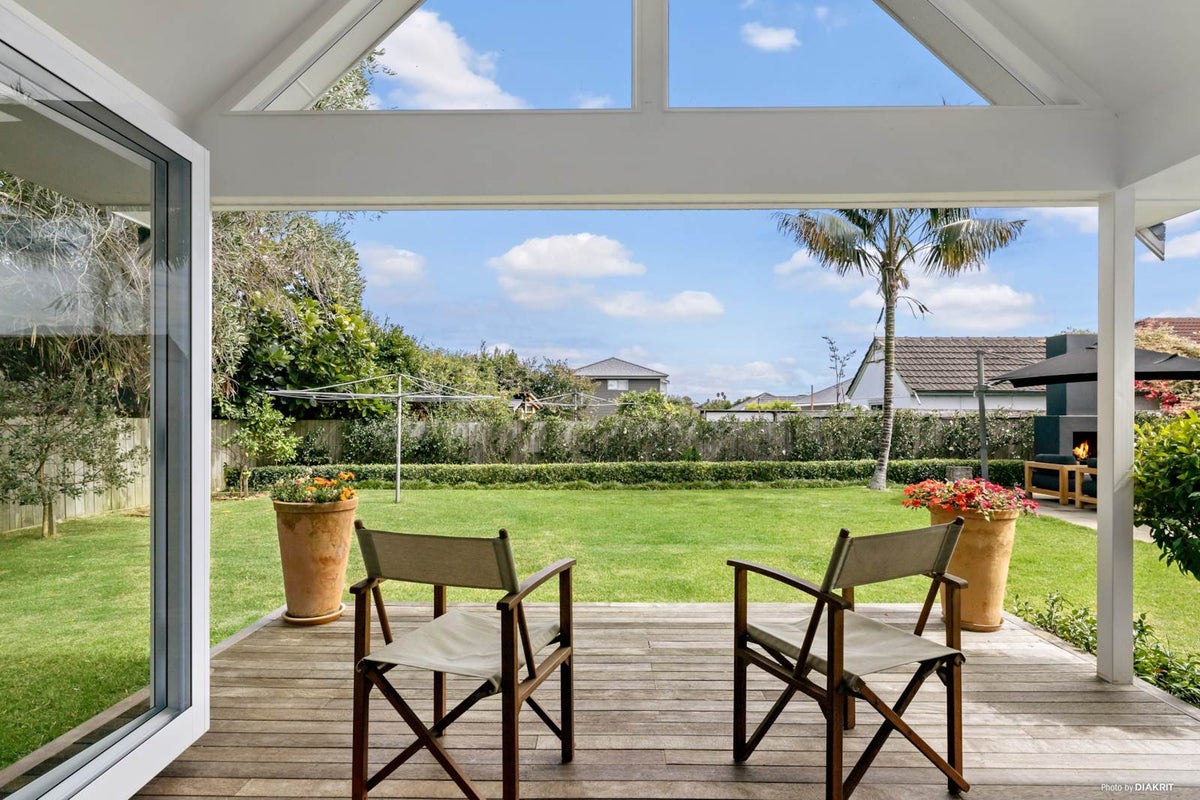 19 Whitehaven Road, Glendowie, Auckland - Carousel 2