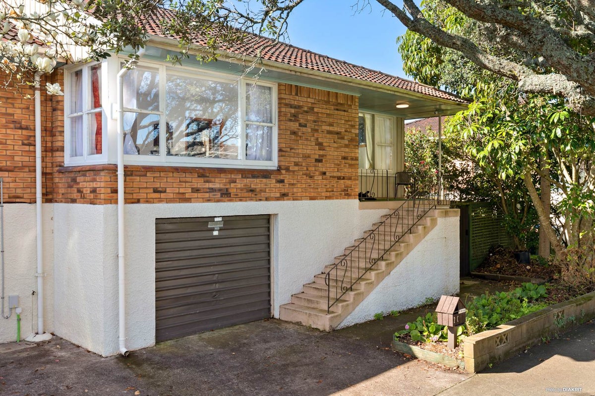 2C Golf Road, Epsom, Auckland - Carousel 1