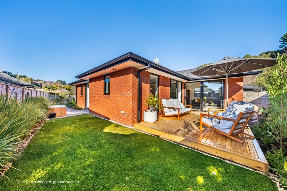 30 Martingale Drive, Whitby, Porirua - Carousel 14