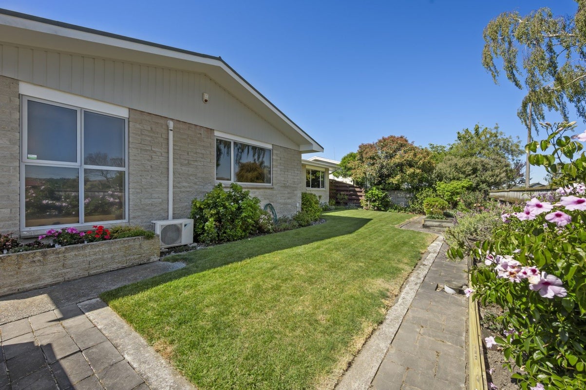 75 York Avenue, Tamatea, Napier - Carousel 15
