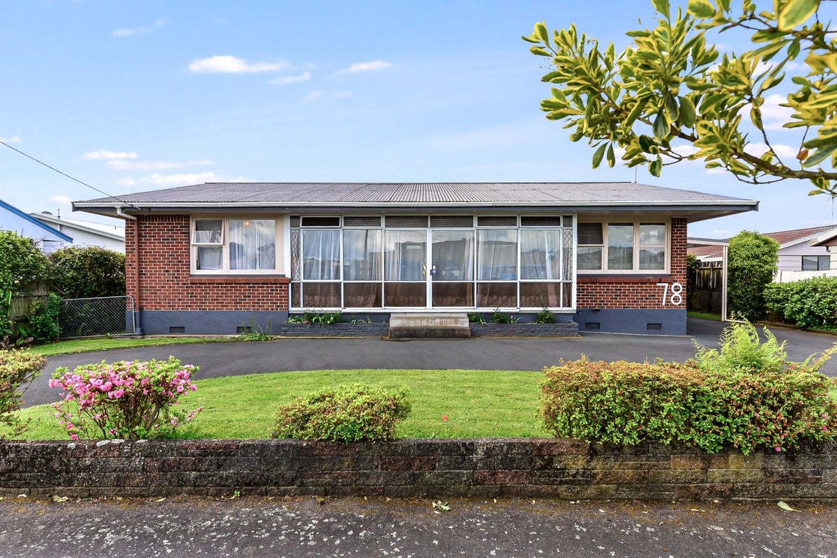 78 Bandon Street, Frankton, Hamilton - Carousel 1