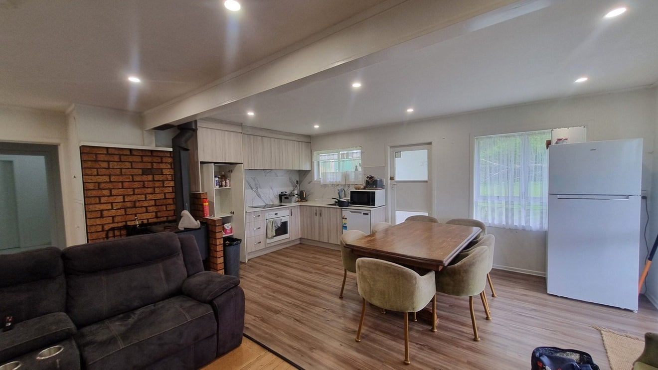 17 Gordon Road, Western Heights, Rotorua - Carousel 2