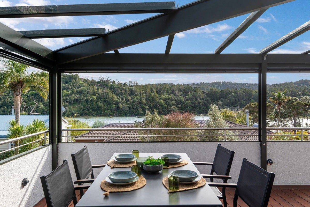 3/41 Okura River Road, Okura, Auckland - Carousel 1