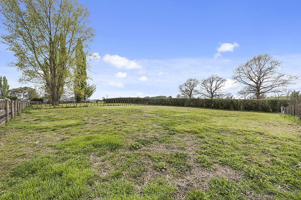792 State Highway 27, Tirau - Carousel 20