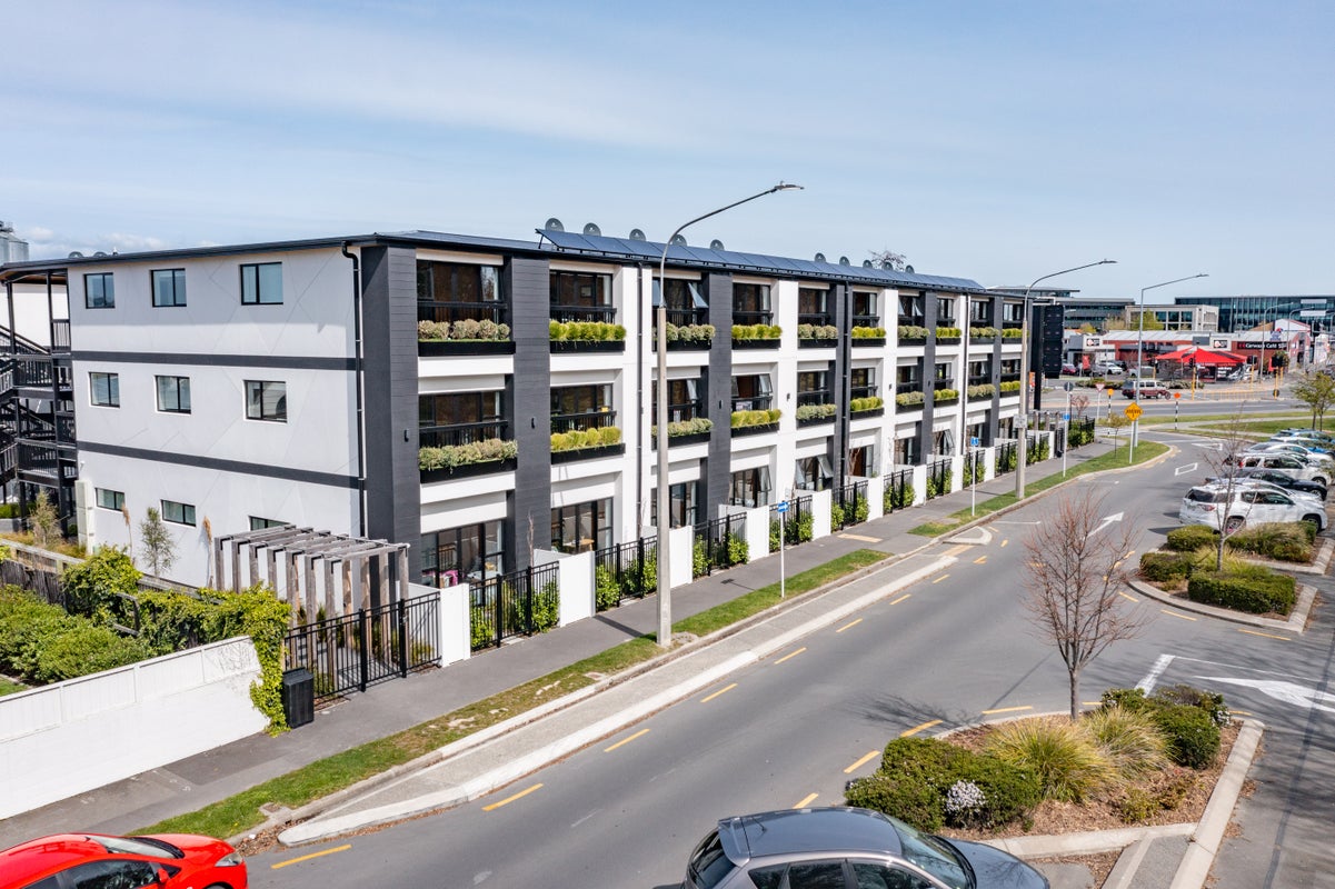 102/422 Hagley Avenue, Christchurch Central, Christchurch - Carousel 2