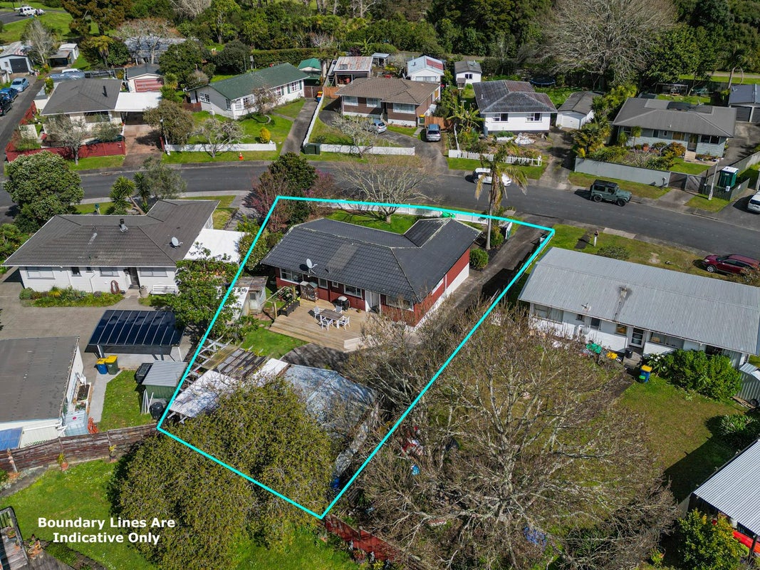 36 Chilcott Road, Henderson, Auckland - Carousel 41