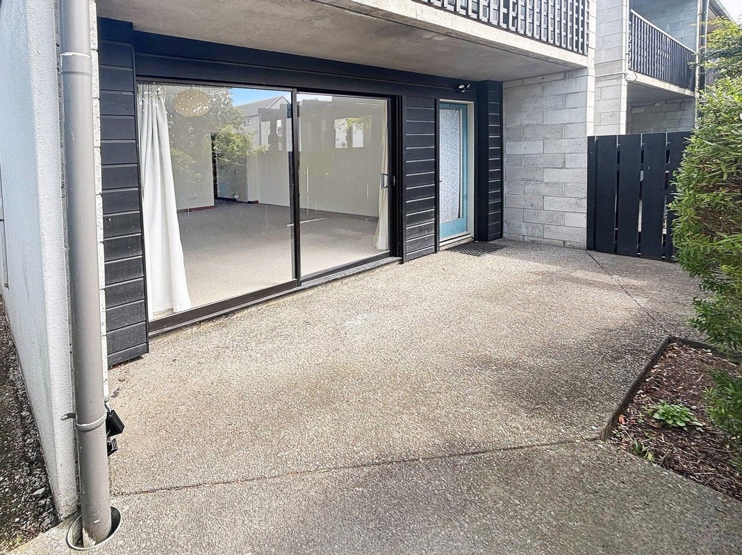 1/168 Kilmore Street, Christchurch Central, Christchurch - Carousel 1