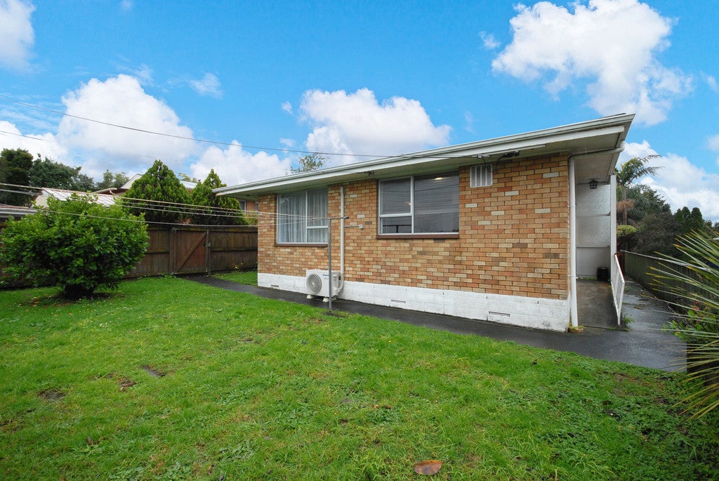1/193 Don Buck Road, Massey, Auckland - Carousel 2