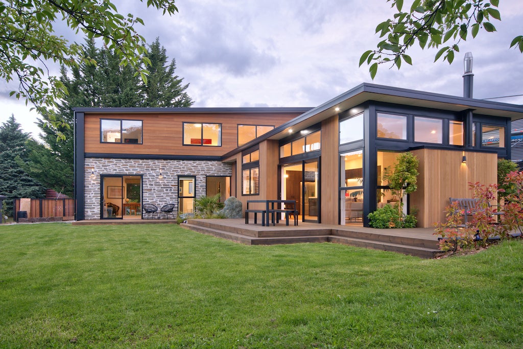 19 Reid Crescent, Arrowtown, Arrowtown - Carousel 1