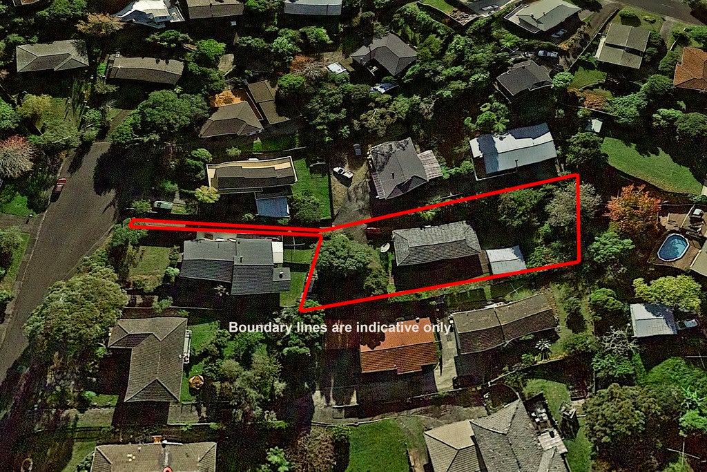 27 Kerria Place, Sunnynook, Auckland - Carousel 1