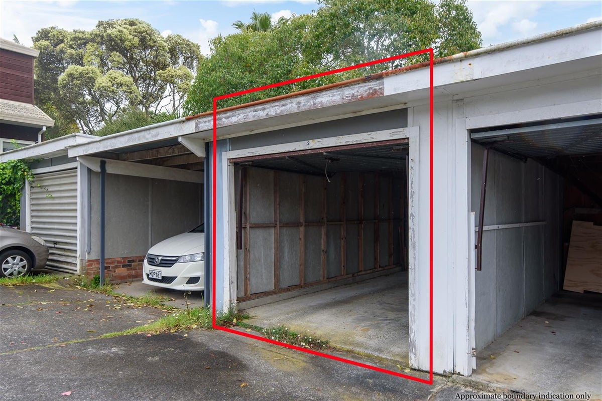 2/49 Corunna Road, Milford, Auckland - Carousel 15