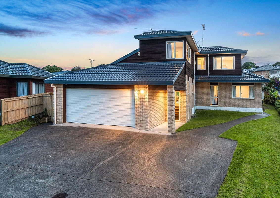 65 Milan Drive, Glen Eden, Auckland - Carousel 1