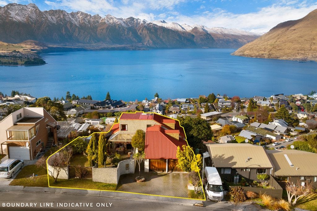41 Greenstone Place, Fernhill, Queenstown - Carousel 1