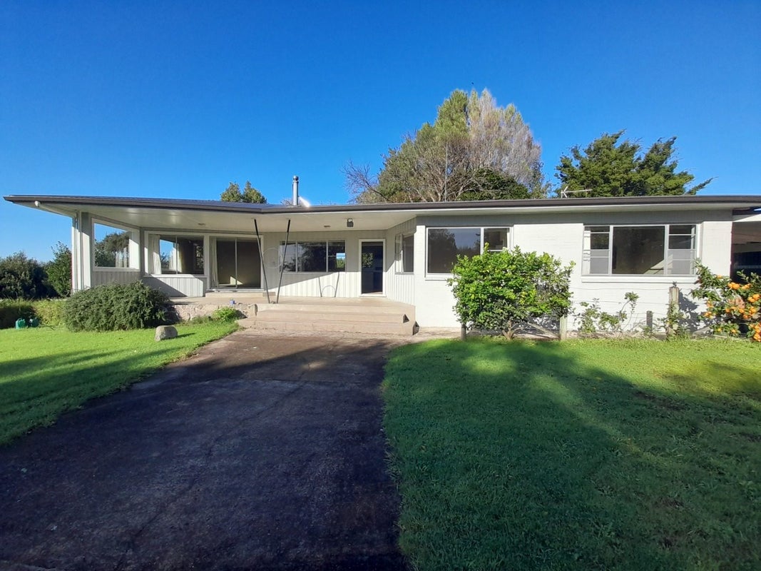 195 Plummers Point Road, Whakamarama, Tauranga - Carousel 1