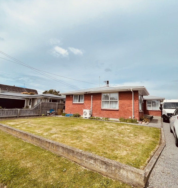 26 Woodford Terrace, Ilam, Christchurch - Carousel 1