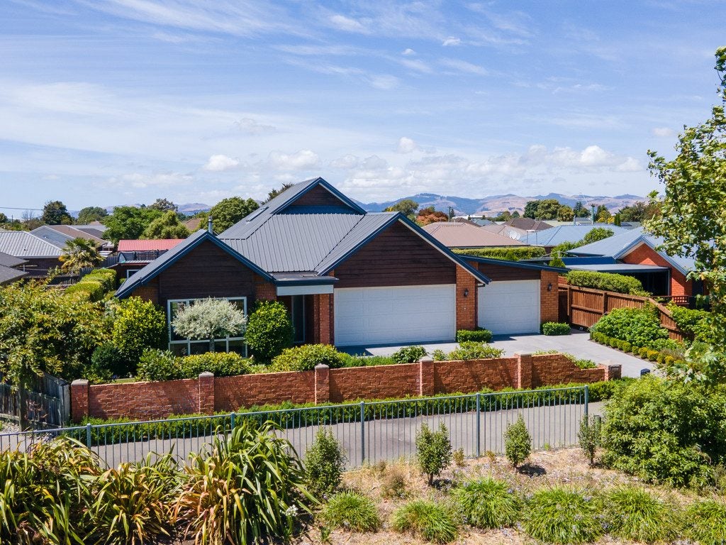 16 Kumara Place, Hei Hei, Christchurch - Carousel 1