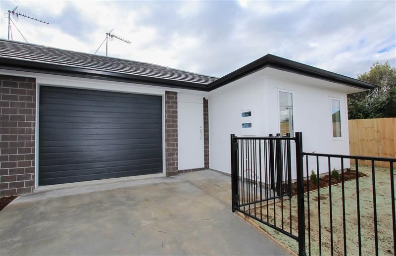2/97 Bruce Avenue, Glenview, Hamilton - Carousel 13