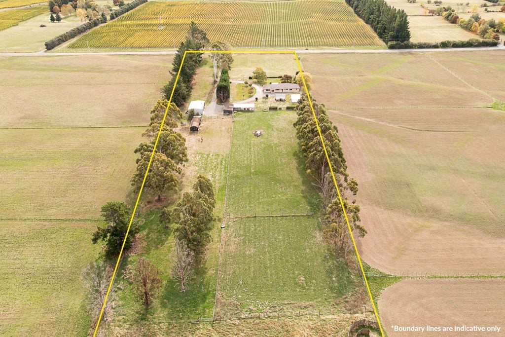 2061 State Highway 63, Blenheim - Carousel 37