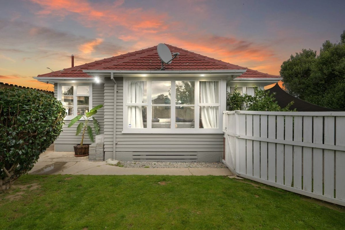 182 Langdons Road, Northcote, Christchurch - Carousel 9