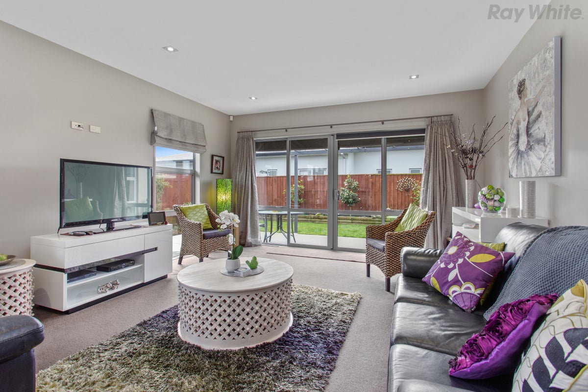 44 Little Oaks Drive, Yaldhurst, Christchurch - Carousel 2