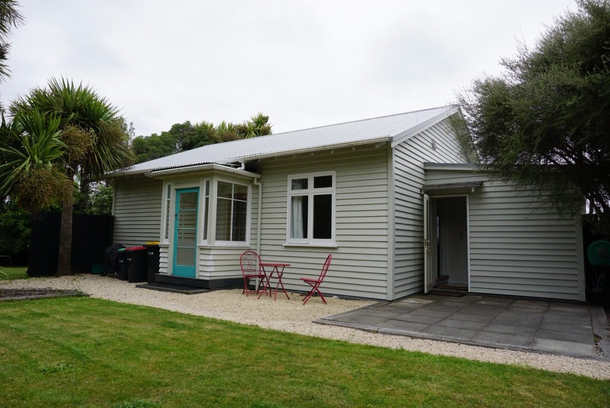 19 Saint Martins Road, Saint Martins, Christchurch - Carousel 1