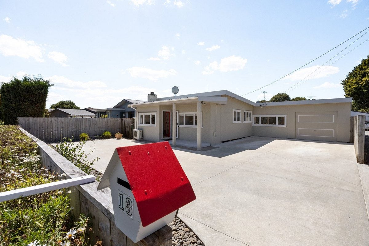 13 Arnold Street, Leamington, Cambridge - Carousel 1