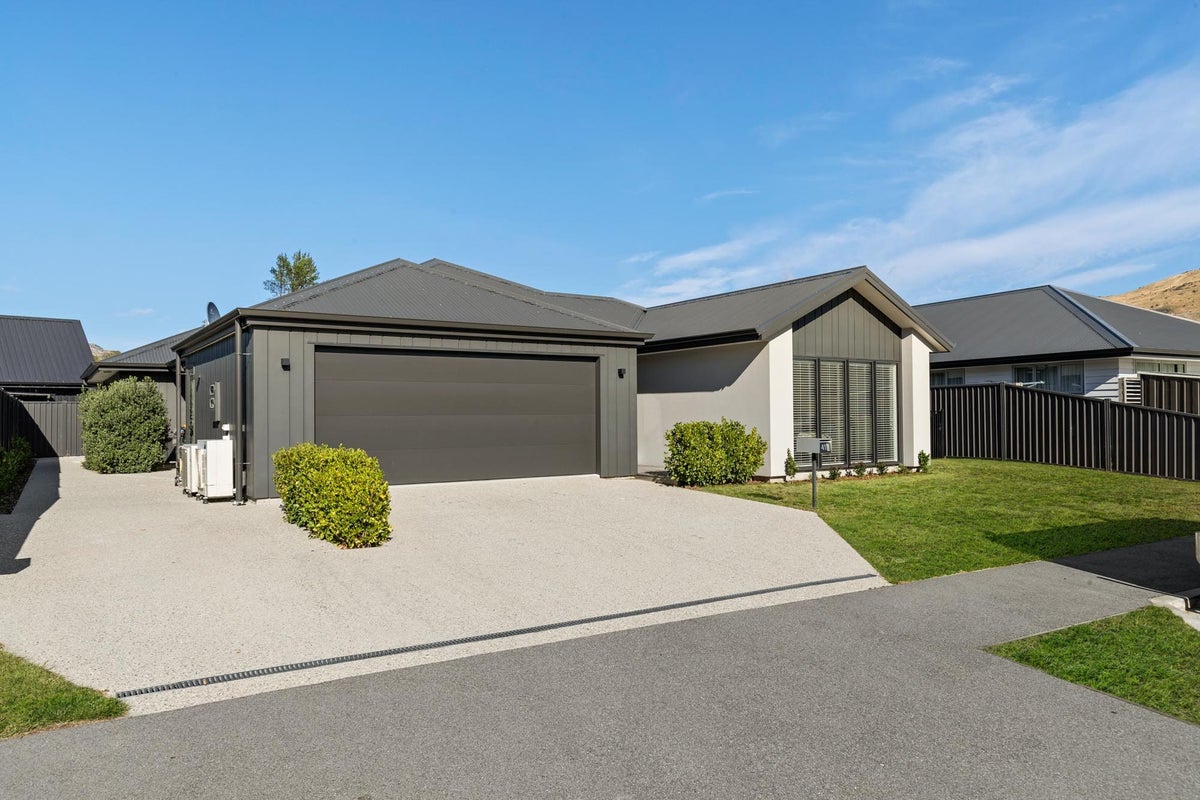41 Headley Drive, Lower Shotover, Queenstown - Carousel 19