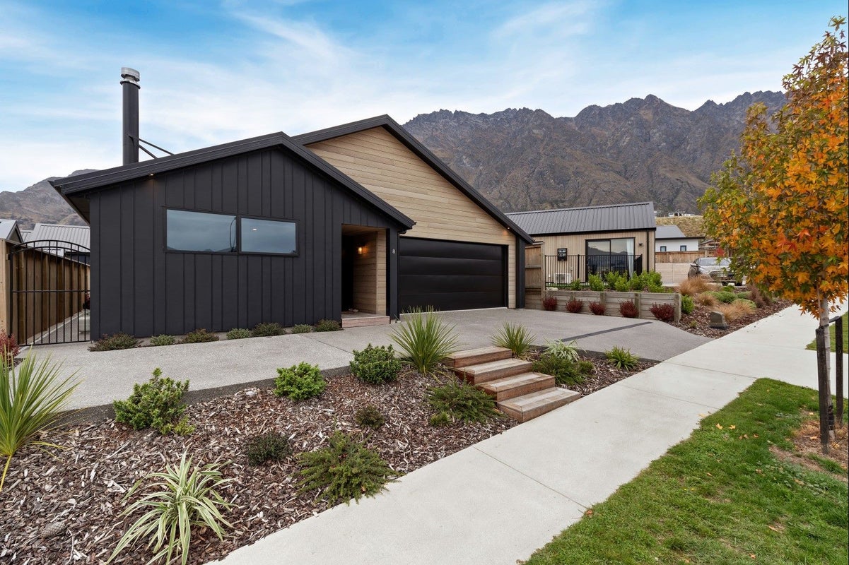 8 Coopworth Road, Jacks Point, Queenstown - Carousel 36