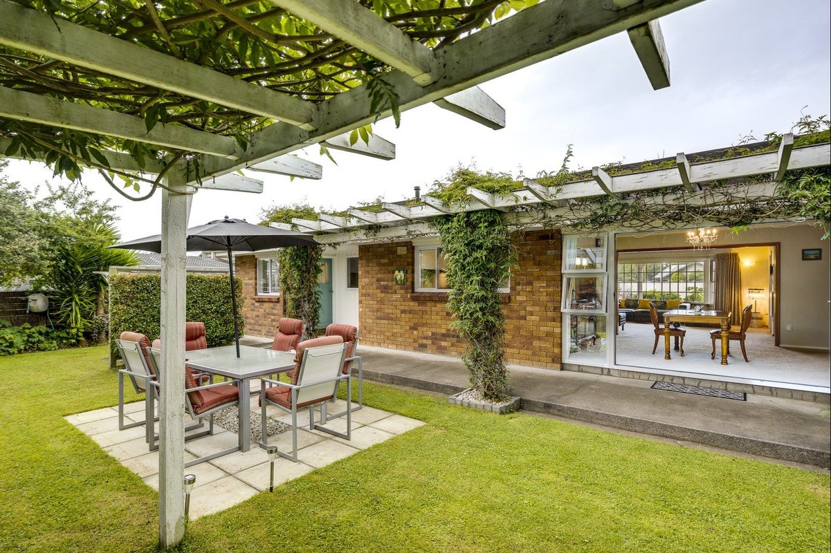 47A Riverbend Road, Onekawa, Napier - Carousel 1