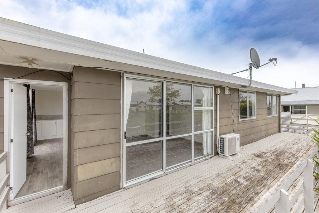 313A Flaxmere Avenue, Flaxmere, Hastings - Carousel 1