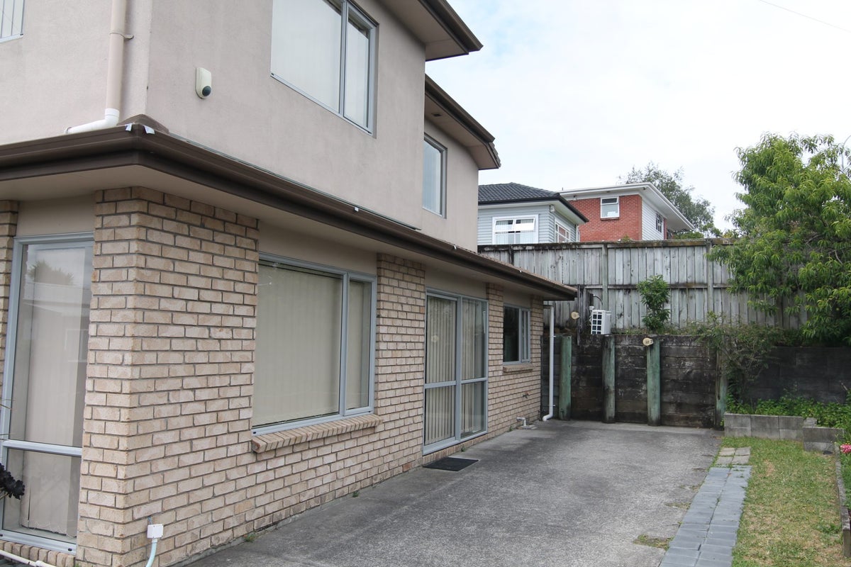 168A Hillsborough Road, Hillsborough, Auckland - Carousel 2